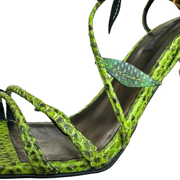SOLD‼️Versace Snake Skin Jungle Sandals Stiletto Heel Green - Picture 10 of 14